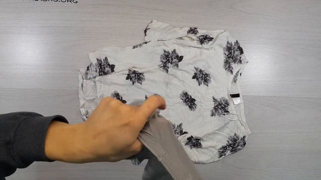 01443 Джемпера женские Италия (cotton cream) 1 пак 14,40€ смотреть онлайн