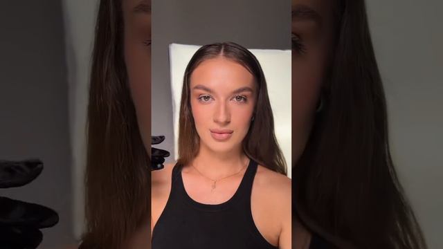 Нежный и легкий дневной макияж😍 Показать в видео уроке как такой сделать ? смотреть онлайн