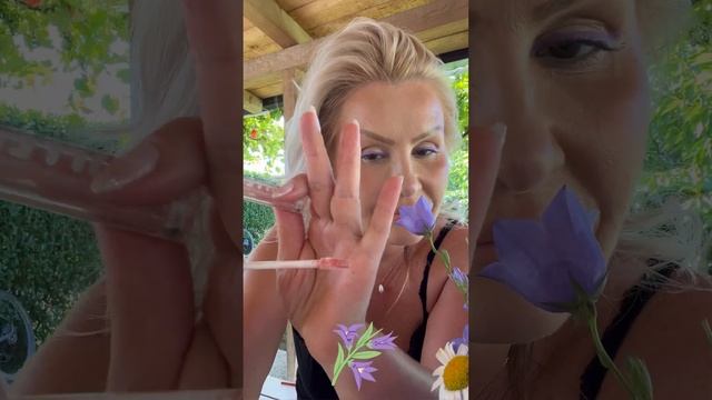 НЕЖНЫЙ МАКИЯЖ С СИРЕНЕВОЙ ПОДВОДКОЙ NYX/ОМОЛАЖИВАЮЩИЙ ЛИФТИНГ МАКИЯЖ с КОЛОКОЛЬЧИКАМИ/50+/Монтенегр смотреть онлайн