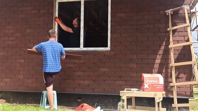 Установка окон ПВХ в деревянном доме . смотреть онлайн