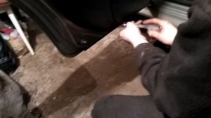 Как снять обшивку карту задних дверей SKODA OCTAVIA A4 demontaz boczka drzwi tyl/door panel removal