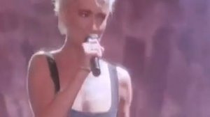Roxette - Listen To Your Heart video oficial.