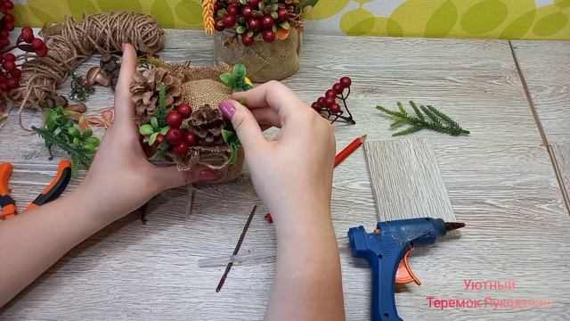 МЕШОЧЕК-ГОРШОЧЕК СВОИМИ РУКАМИ! ОСЕННЯЯ КОМПОЗИЦИЯ КОТОРУЮ ЛЕГКО ПРЕВРАТИТЬ В ЗИМНЮЮ смотреть онлайн