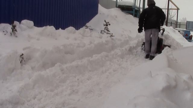 уборка снега мотоблоком салют - 2 смотреть онлайн