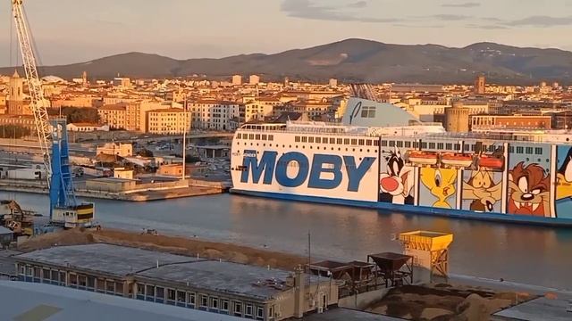 ⚓PORT OF LIVORNO ITALY ⚓ смотреть онлайн