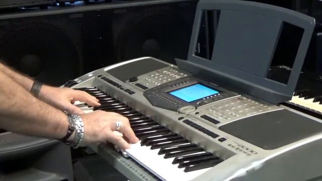 Yamaha PSR 2000 Key Board смотреть онлайн