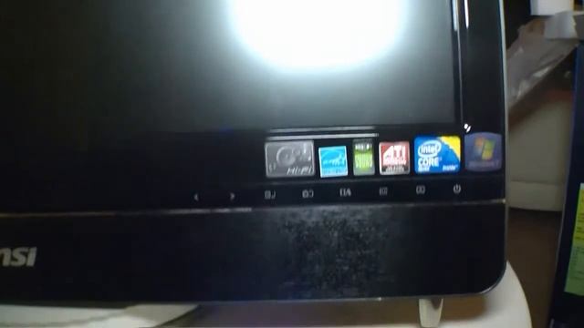 MSI Wind Top AE2400 English Hands On смотреть онлайн