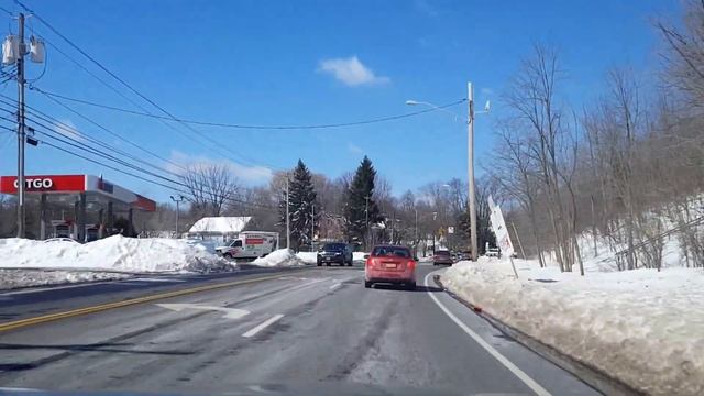 Солнечный день после снежного шторма г Сиракьюз Нью-Йорк США Syracuse NY