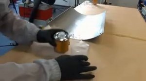 Ремонт стекловолокном и  полиэфирной смолой.