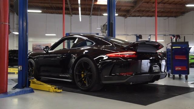 GMG Racing Porsche 991.2 GT3 Touring with GMG Titanium Center Section Exhaust смотреть онлайн