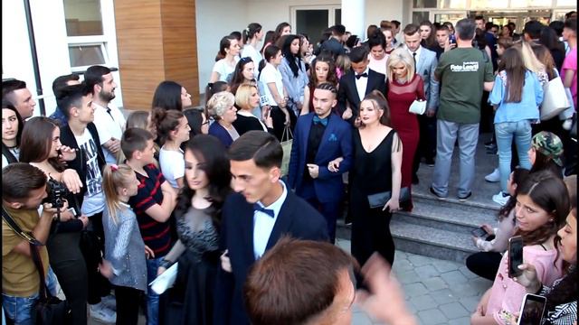 Maturatet e Shkolles së Mesme Ekonomike ,, Faik Konica'' Ferizaj 2017 смотреть онлайн