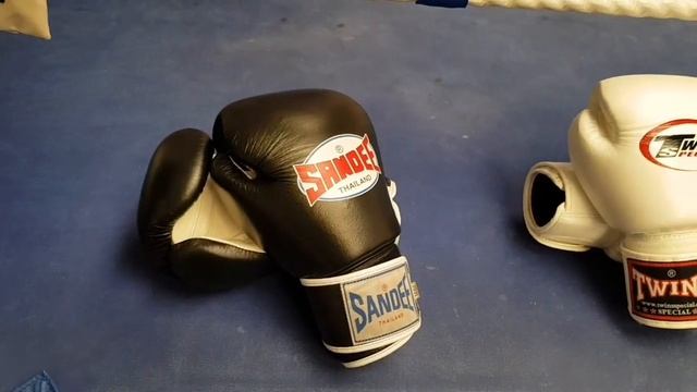 Choosing your first boxing gloves? смотреть онлайн