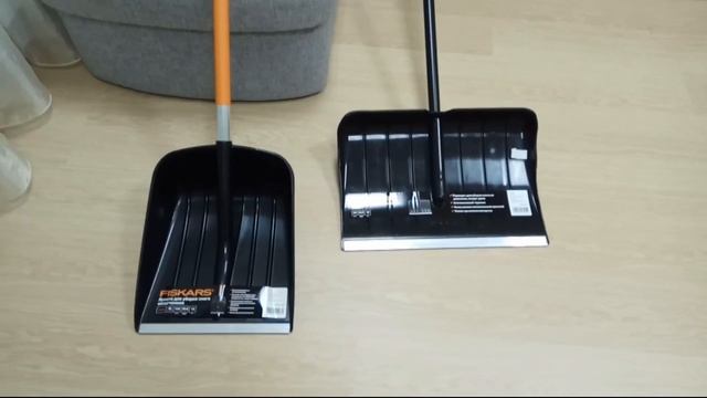 СКРЕПЕР ДЛЯ ЧИСТКИ СНЕГАТ FISKARS - SNOW SCRAPER FISKARS