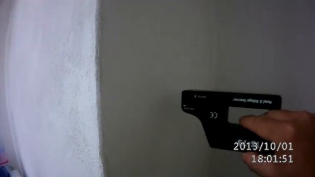 Detektor kovu a el. vedení Hutermann DET01 смотреть онлайн