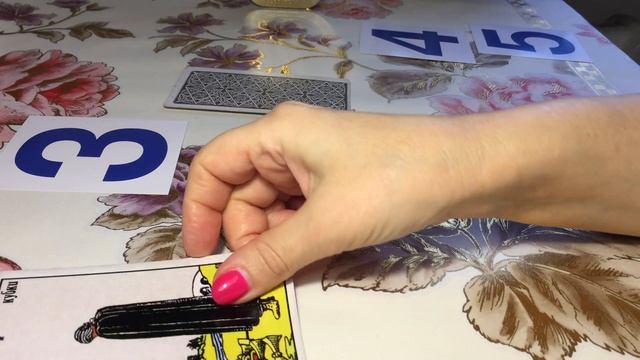 ГАДАНИЕ НА ЛЮБОВЬ ДЛЯ СВОБОДНЫХ . Расклад на картах Таро смотреть онлайн