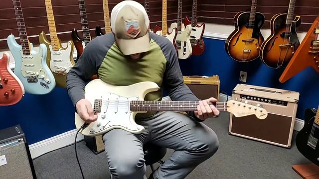 1994 Fender 40th Anniversary Stratocaster - Sound Test смотреть онлайн