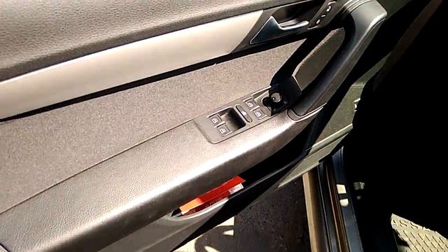 Volkswagen Passat 2013.