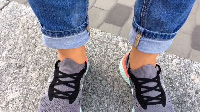 Кроссовки Nike Epic React Flyknit / AQ0067-011 смотреть онлайн