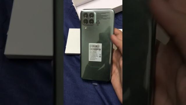 Samsung Galaxy M33 5G is here!!! смотреть онлайн