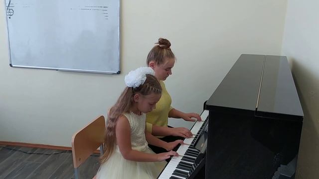 "Музыкальная семья", 2020 г. "Голубая луна" смотреть онлайн