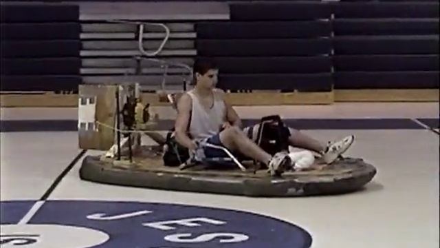 Hovercraft homemade - High-school Project - Full Video смотреть онлайн
