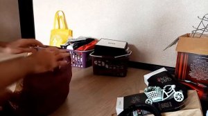 ВЫБРАСЫВАЮ НЕНУЖНЫЕ ВЕЩИ