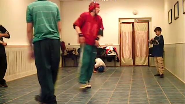 AnryBrook школа танцев 2002.ASF смотреть онлайн