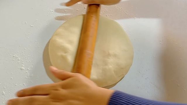 Se hai 1 uovo, farina e latte prepara queste deliziose Ciambelle! Facili e Soffici! смотреть онлайн