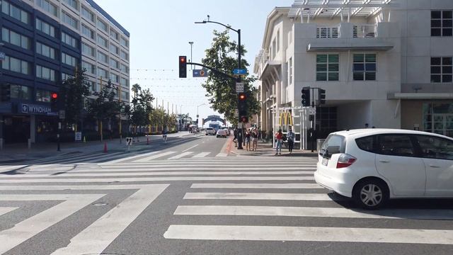 4K Walk - Los Angeles, California "Santa Monica State Beach' смотреть онлайн