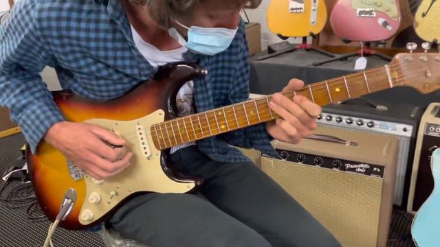 Fender Custom Shop 1958 Ltd Special Roasted Stratocaster. Mark Howell. смотреть онлайн
