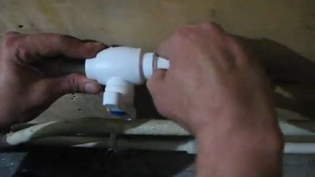 Как спаять полипропилен в труднодоступном месте? смотреть онлайн