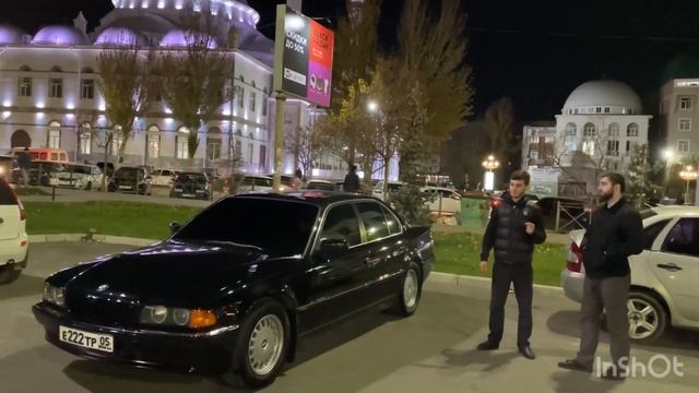 Легенда 90х .БМВ 7 е38. Бумер . смотреть онлайн