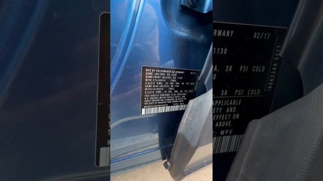 2017 Volkswagen Tiguan VIN: WVGBV7AX5HK030492 Пробег: 87 500 Цена с таможней под ключ: 15 200$ смотреть онлайн