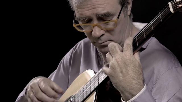 Eric Franceries Performs Capricio Diabolico, W-Jellingaus Bavaria 1A Hauser Model смотреть онлайн