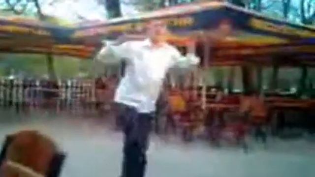Видео «Стасян клубится!».avi смотреть онлайн