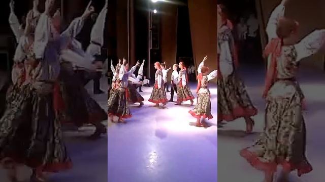 Детская студия "Русь" танец "Бычок" смотреть онлайн