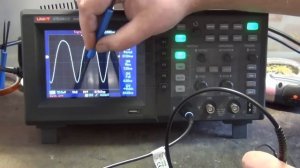 Как измерить частоту осциллографом.