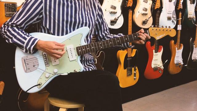 Astronauts Guitars / JM SONIC BLUE with RETRO TONE JM-56 BLUE VELVET смотреть онлайн