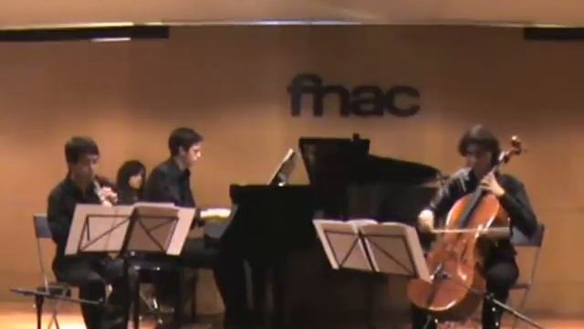 Trio Fermata - Libertango - Piazzolla смотреть онлайн