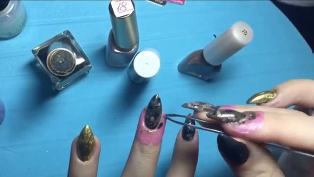 Дизайн ногтей на 23 февраля смотреть онлайн