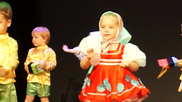 Buttons dance / Танец кнопочек смотреть онлайн