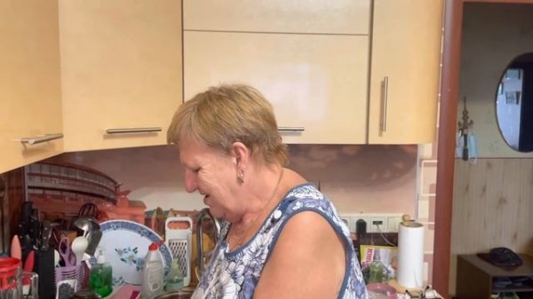 ГОТОВИМ ПРАЗДНИЧНЫЙ СТОЛ. ГАЛЯ ГОТОВИТ