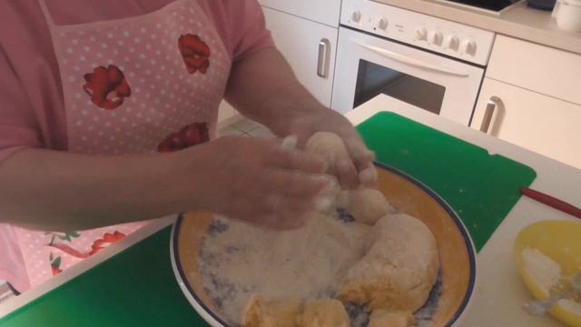 Круглые картофельные галушки.Пряники в придачу. смотреть онлайн