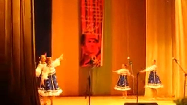 Образцовый хореографический ансамбль народного танца "Вёснушки" смотреть онлайн