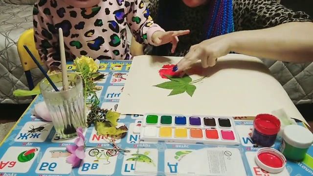 Картина из осенних листьев ???/Творчество с ребенком/Краски осени смотреть онлайн