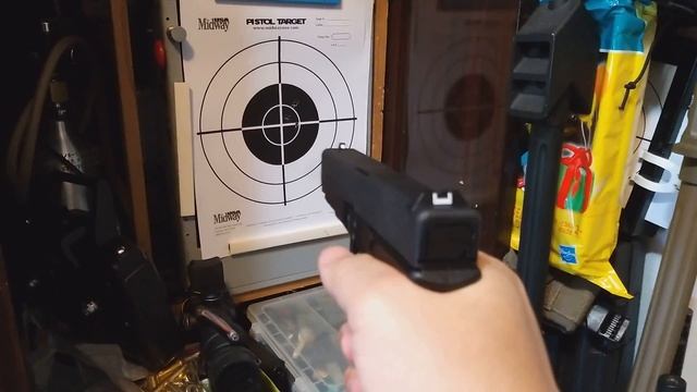 [GHK] GLOCK 17 - 19 Rds SPEED SHOOTING AFTER MODIFY THE FIRE PIN смотреть онлайн