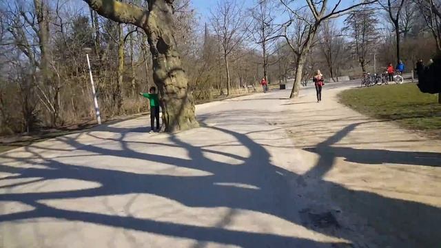 Bike ride through vondelpark Amsterdam смотреть онлайн