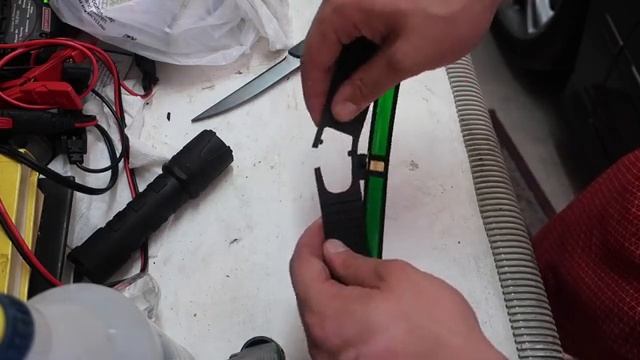 Saab 9-5 Jalousie Replacement! (10 Minute Shortcut!) смотреть онлайн