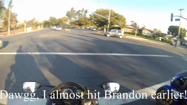 TEACHING THE ROOKIE HOW TO LANE SPLIT AND OTHER DUMB S*** смотреть онлайн