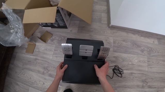 THRUSTMASTER T300RS GT Edition - Распаковка игрового руля! смотреть онлайн